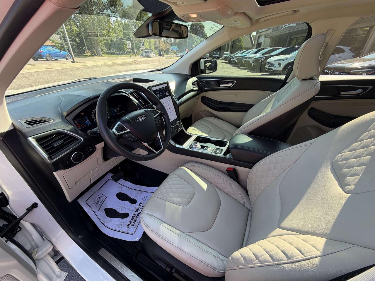 2023 Ford Edge TITANIUM/LOADED!!/CALL PICTON 613-476-2188 Photo