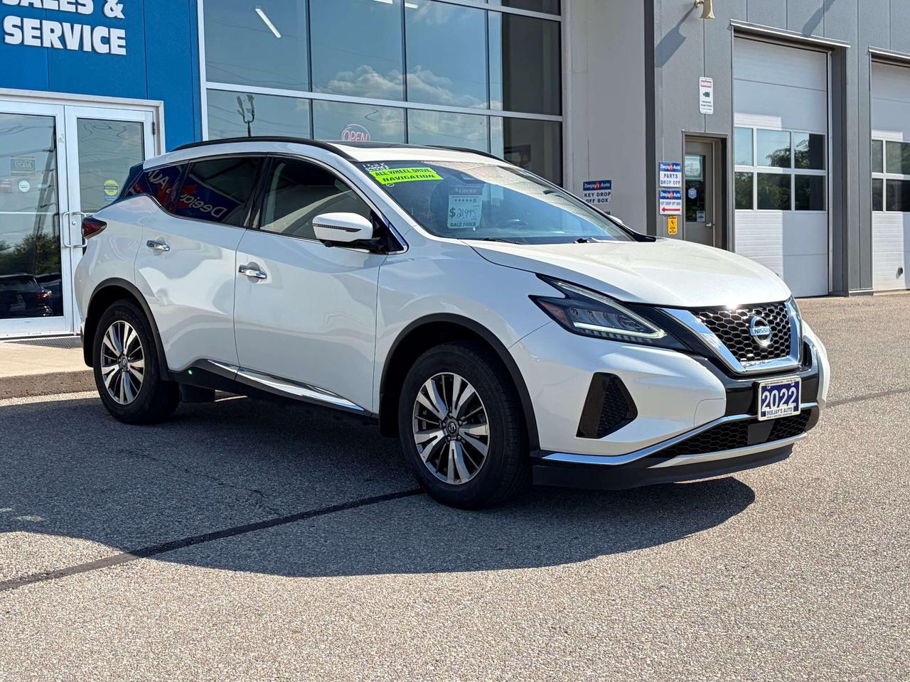 2022 Nissan Murano SV AWD Panoramic Roof   Navigation Photo
