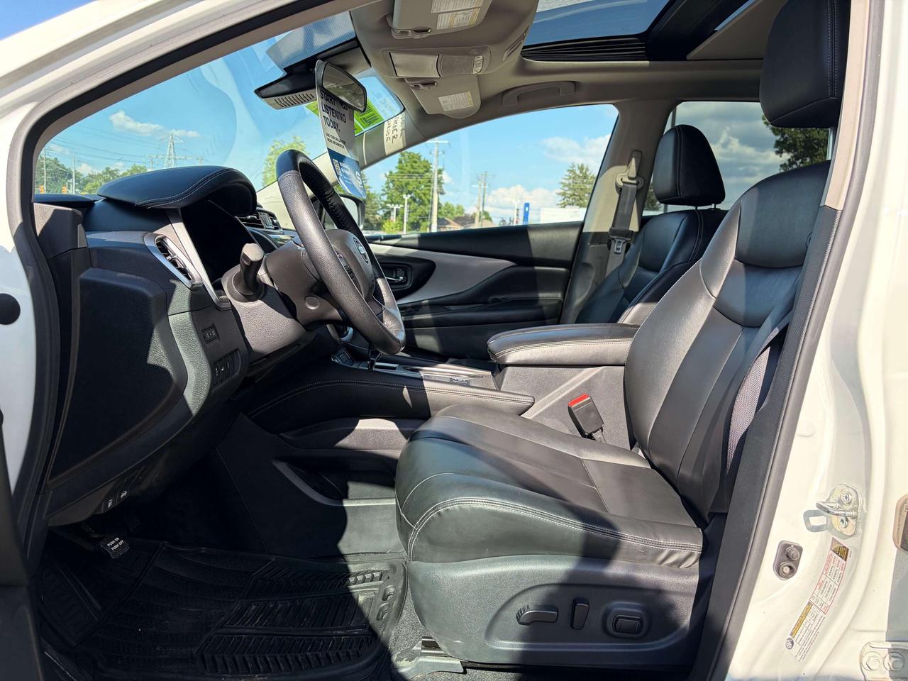 2022 Nissan Murano SV AWD Panoramic Roof   Navigation Photo