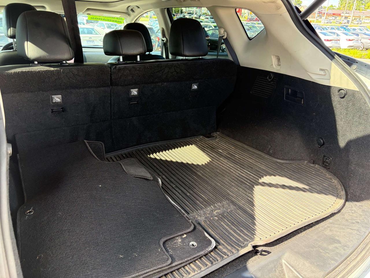 2022 Nissan Murano SV AWD Panoramic Roof   Navigation Photo