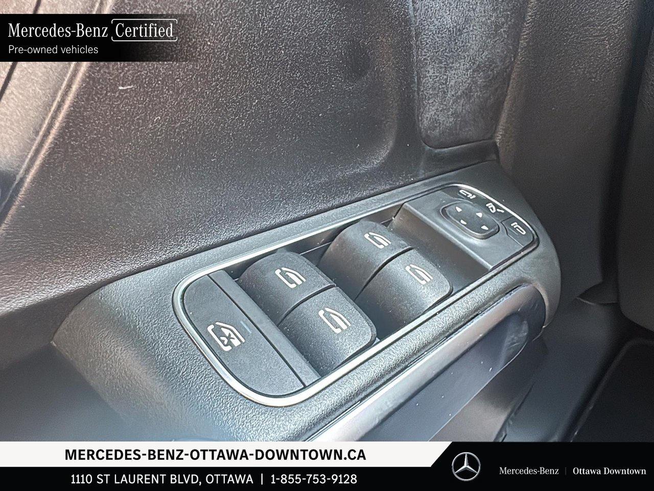 2025 Mercedes-Benz GLB250 4MATIC SUV Blacked-Out Style. Premium Features. Ex Photo