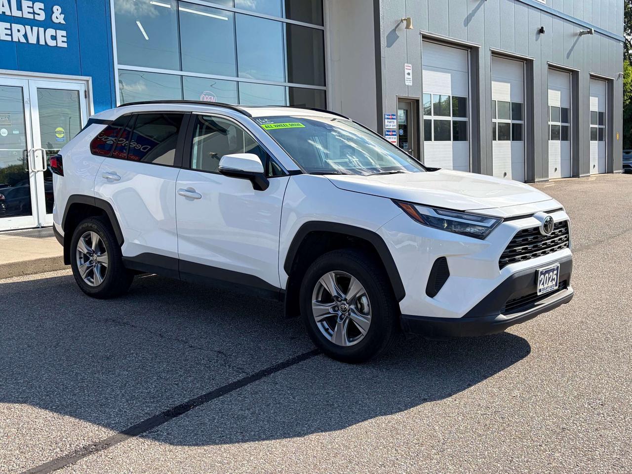 2025 Toyota RAV4 XLE   Clean Carfax Photo