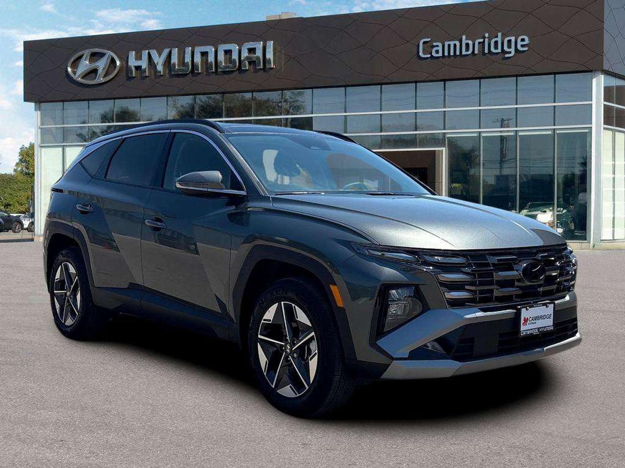 2026 Hyundai Tucson Preferred Trend   NO ACCIDENTS LEATHER P.ROOF 7.7L/100KM Photo