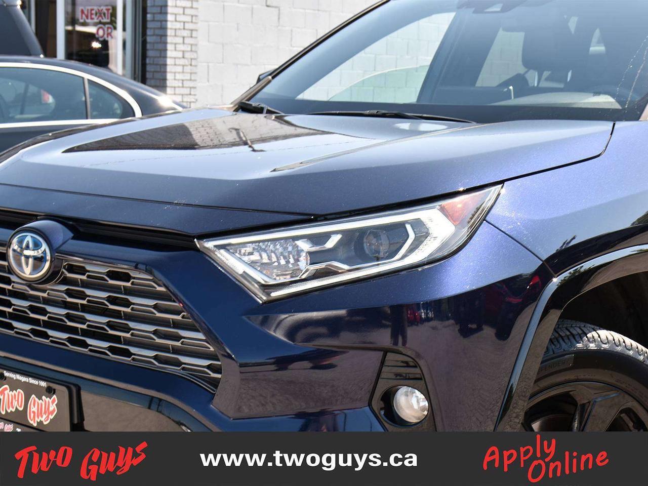 2021 Toyota RAV4 XSE Hybrid AWD Sunroof Back Up Camera Photo2