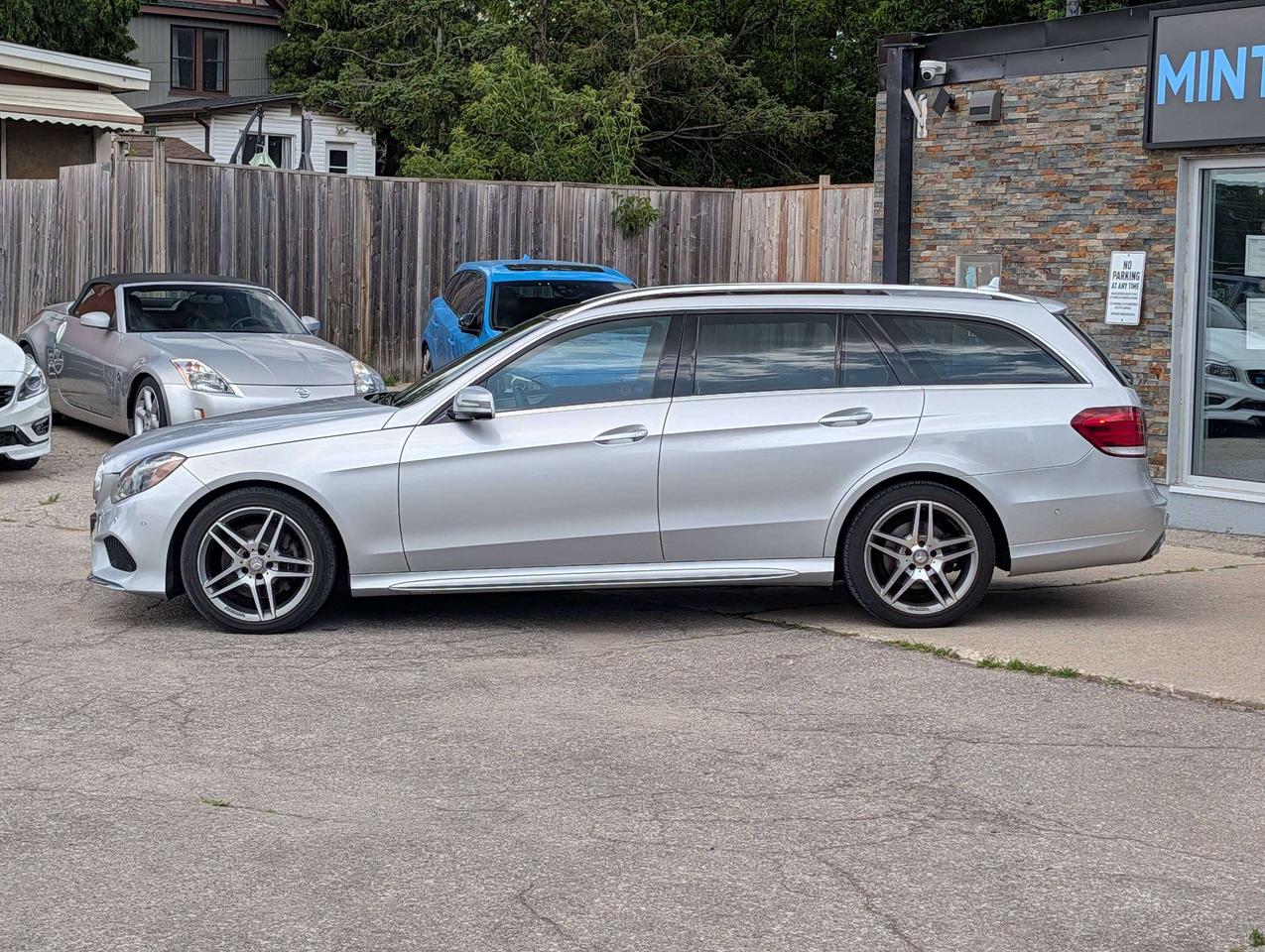 2016 Mercedes-Benz E-Class Clean CarFax   2 Keys   Highly Optioned Photo