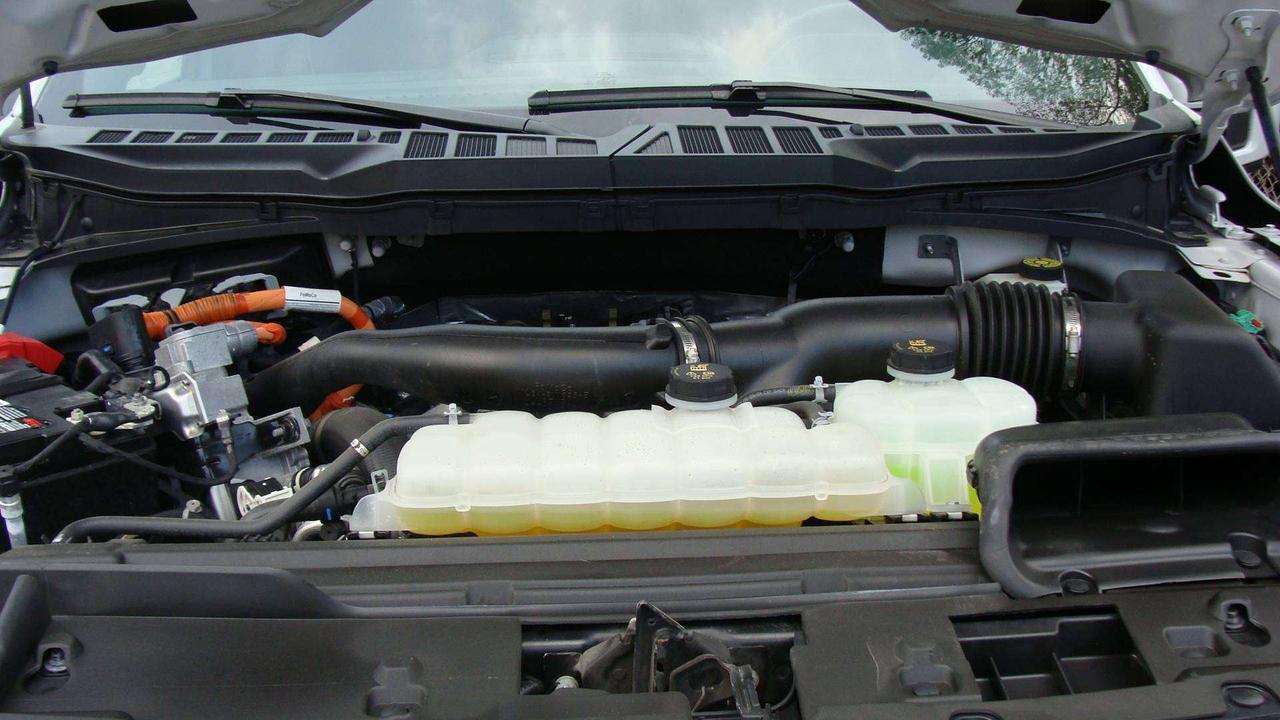 2024 Ford F-150 LARIAT POWERBOOST FULL-HYBRID Photo