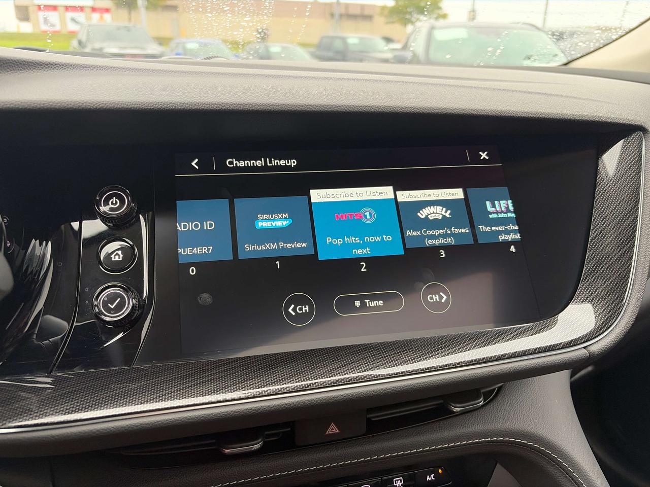 2022 Buick Envision SPORT TOURING Photo