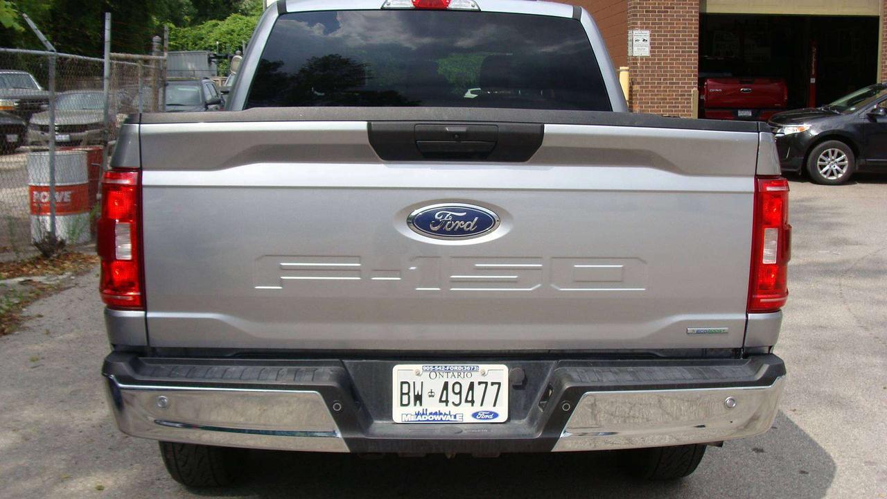 2023 Ford F-150 XLT Photo
