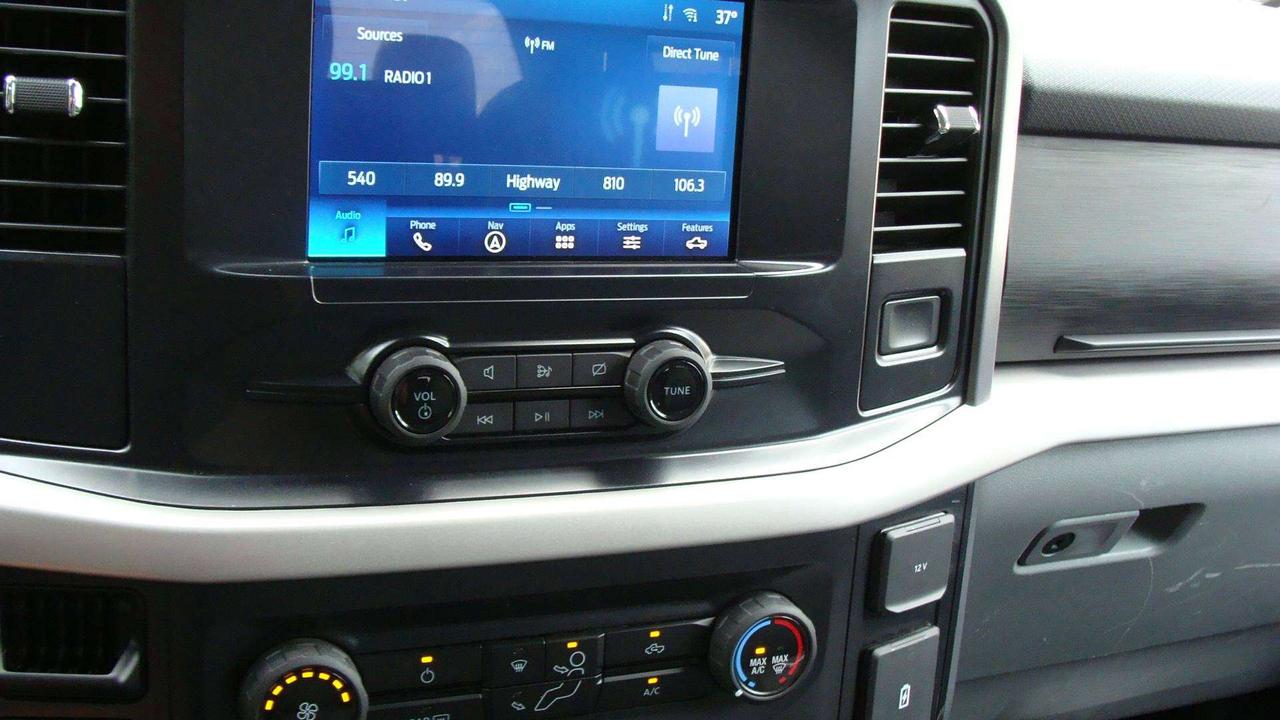 2023 Ford F-150 XLT Photo
