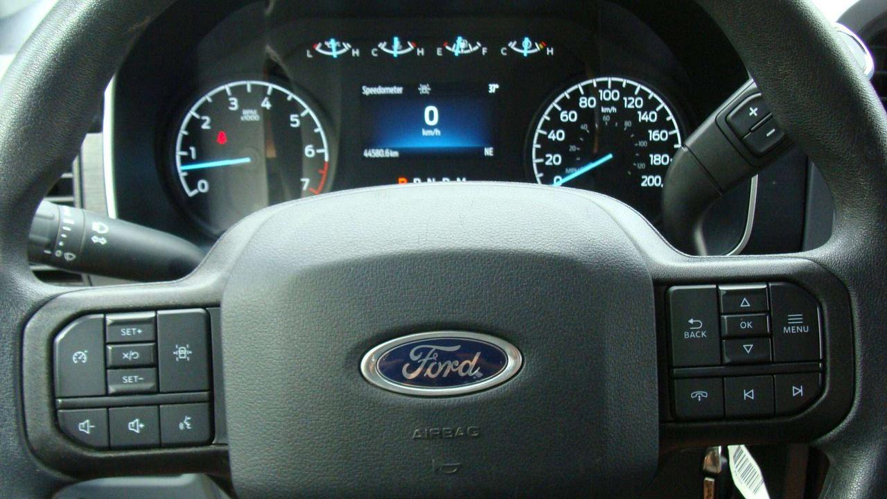 2023 Ford F-150 XLT Photo