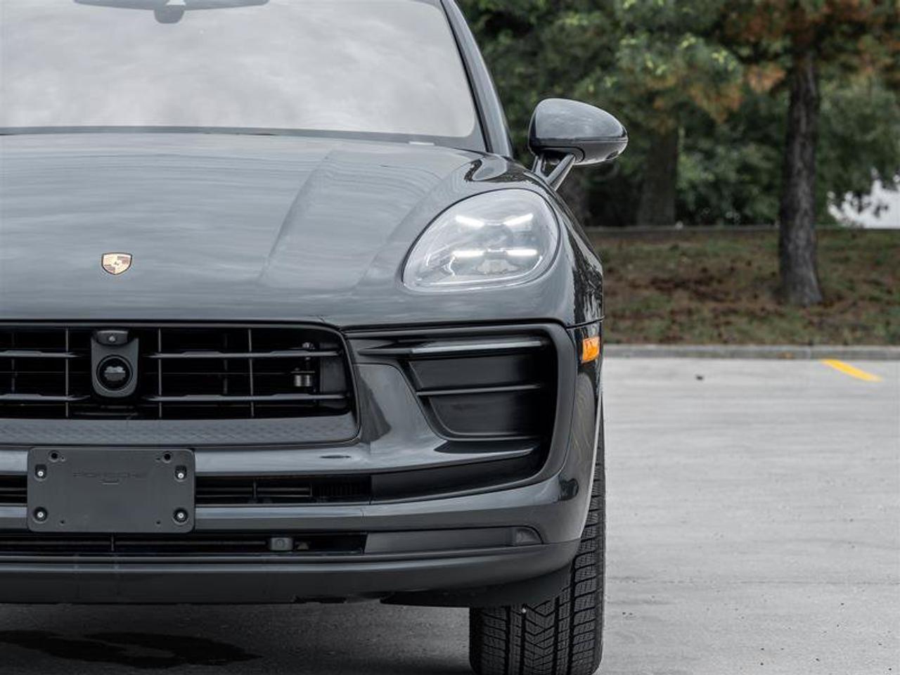 2026 Porsche Macan AWD Premium Pkg Plus 20 Macan S Wheels in Highly P Photo