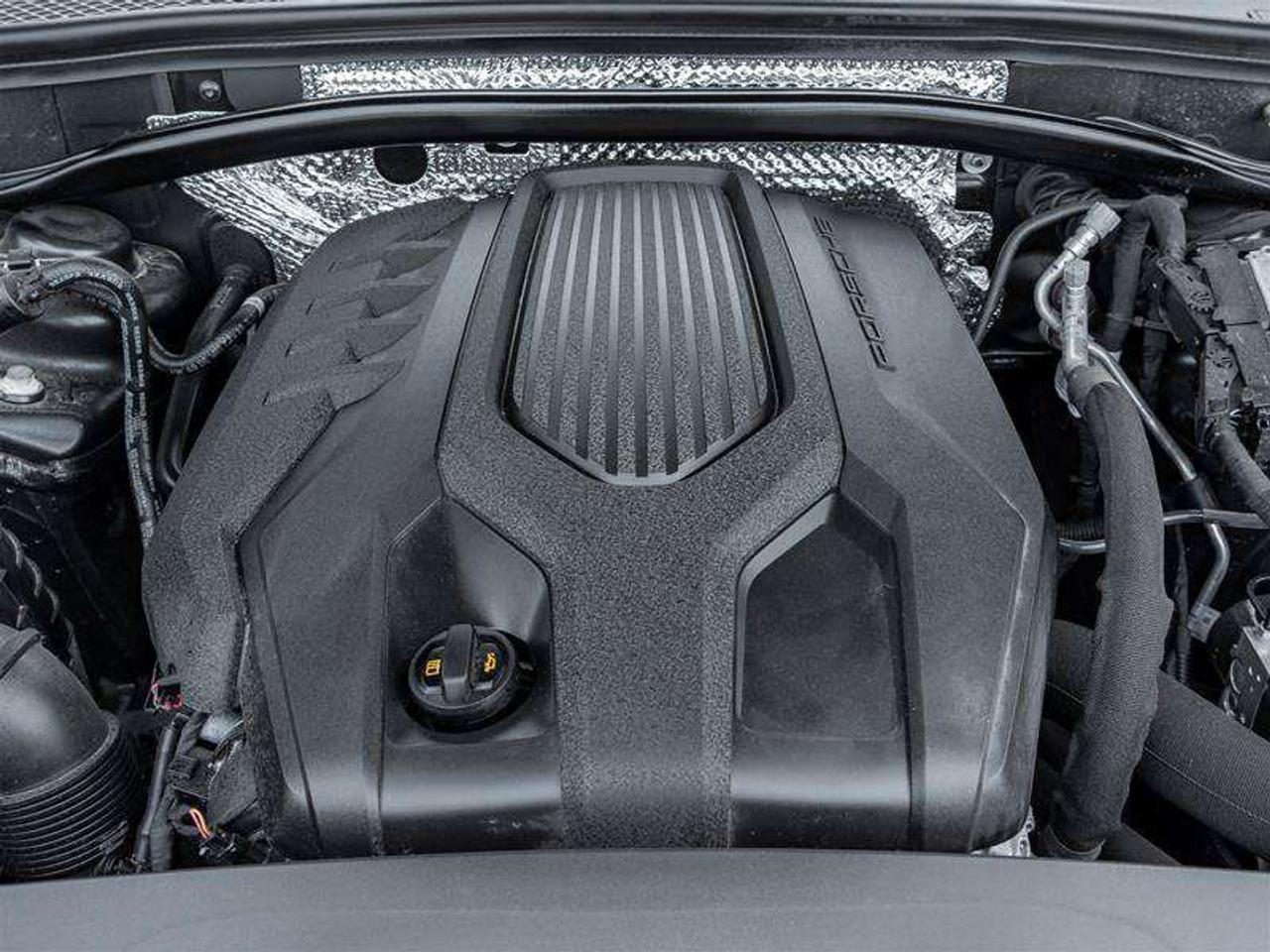 2026 Porsche Macan AWD Premium Pkg Plus 20 Macan S Wheels in Highly Polished Dark Titanium Surround View  Clear LED Ta Photo