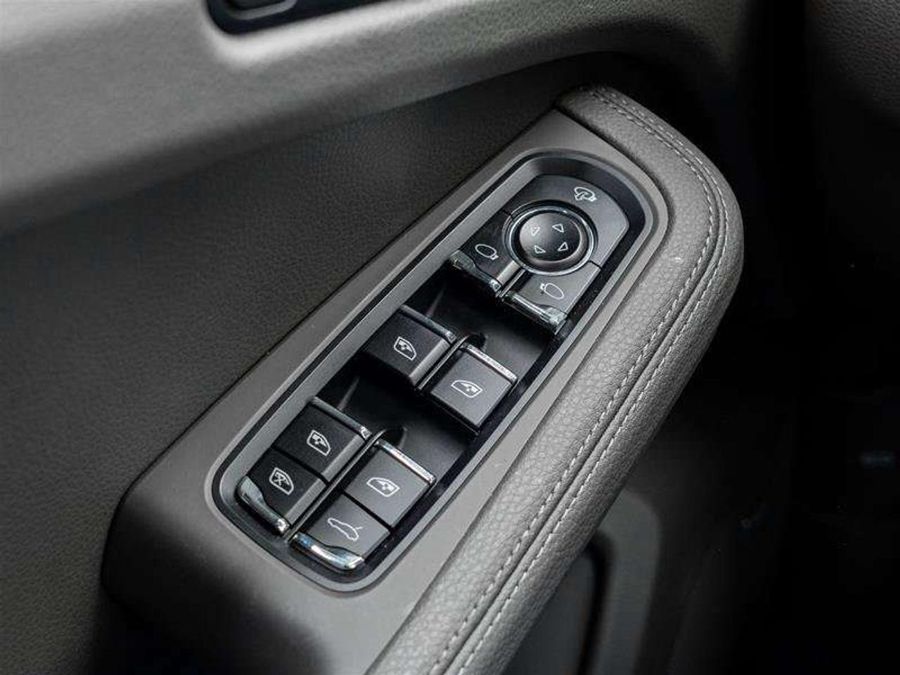2026 Porsche Macan AWD Premium Pkg Plus 20 Macan S Wheels in Highly Polished Dark Titanium Surround View  Clear LED Ta Photo