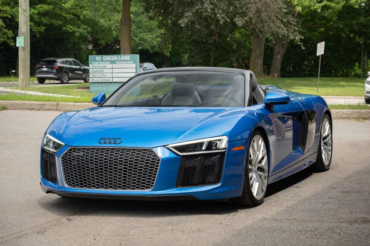 2017 Audi R8 V10 quattro 7A Photo