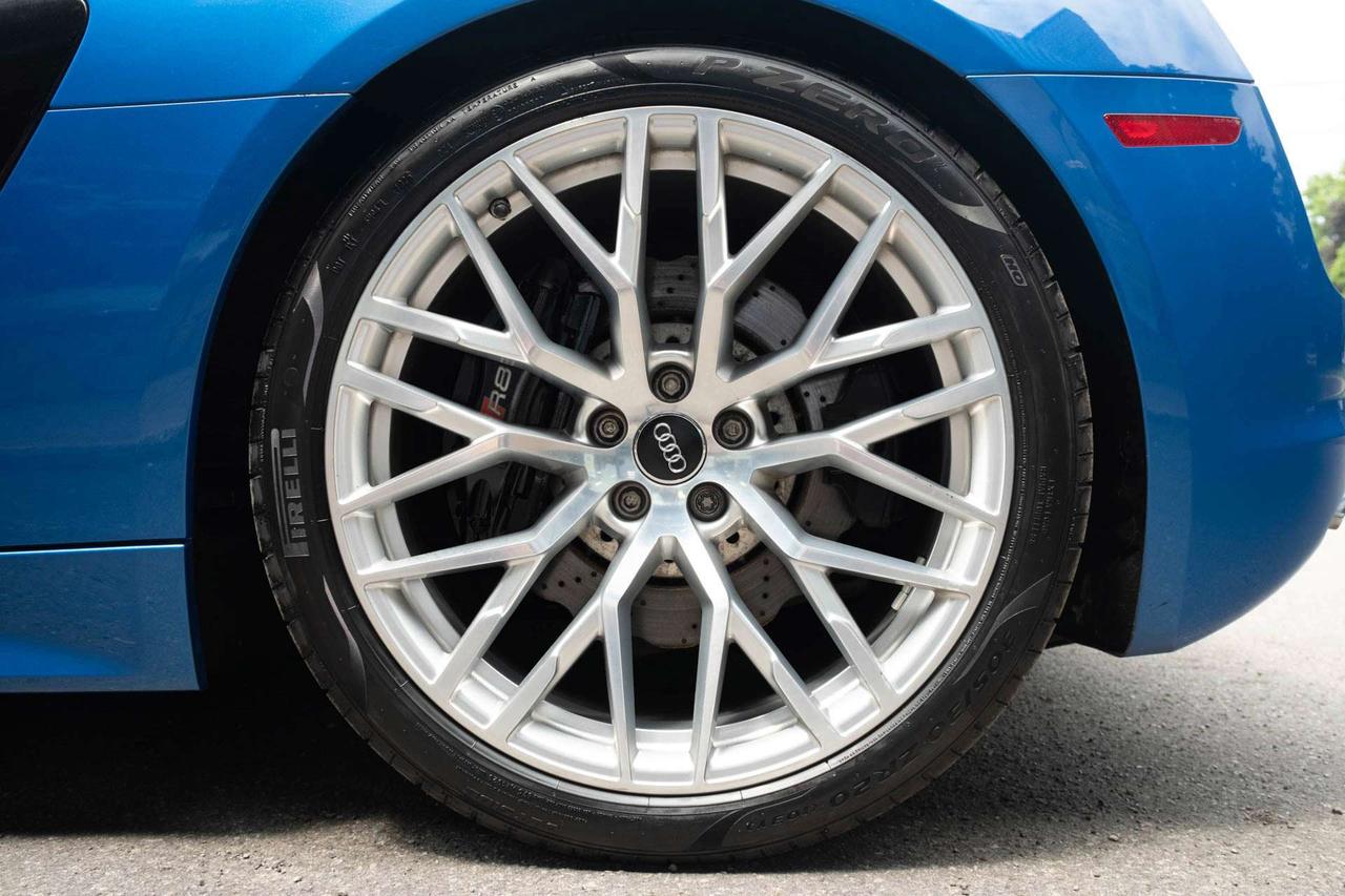 2017 Audi R8 V10 quattro 7A Photo