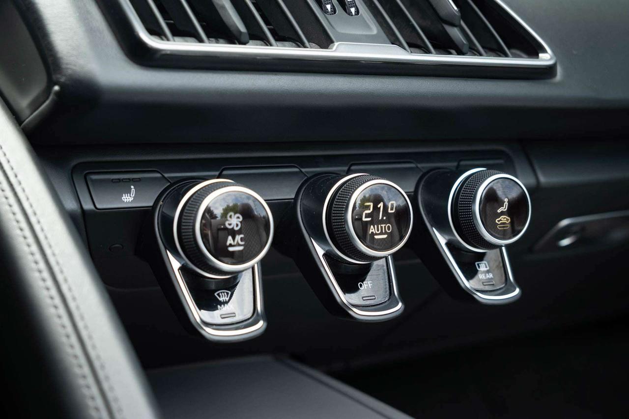 2017 Audi R8 V10 quattro 7A Photo