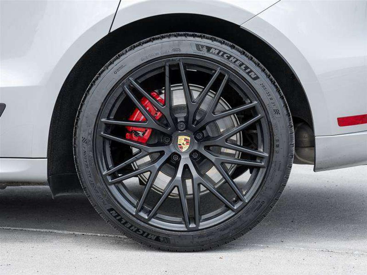 2025 Porsche Macan GTS AWD Premium Pkg Plus Sport Chrono Pkg Porsche Torque Vectoring Plus  Surround View Photo