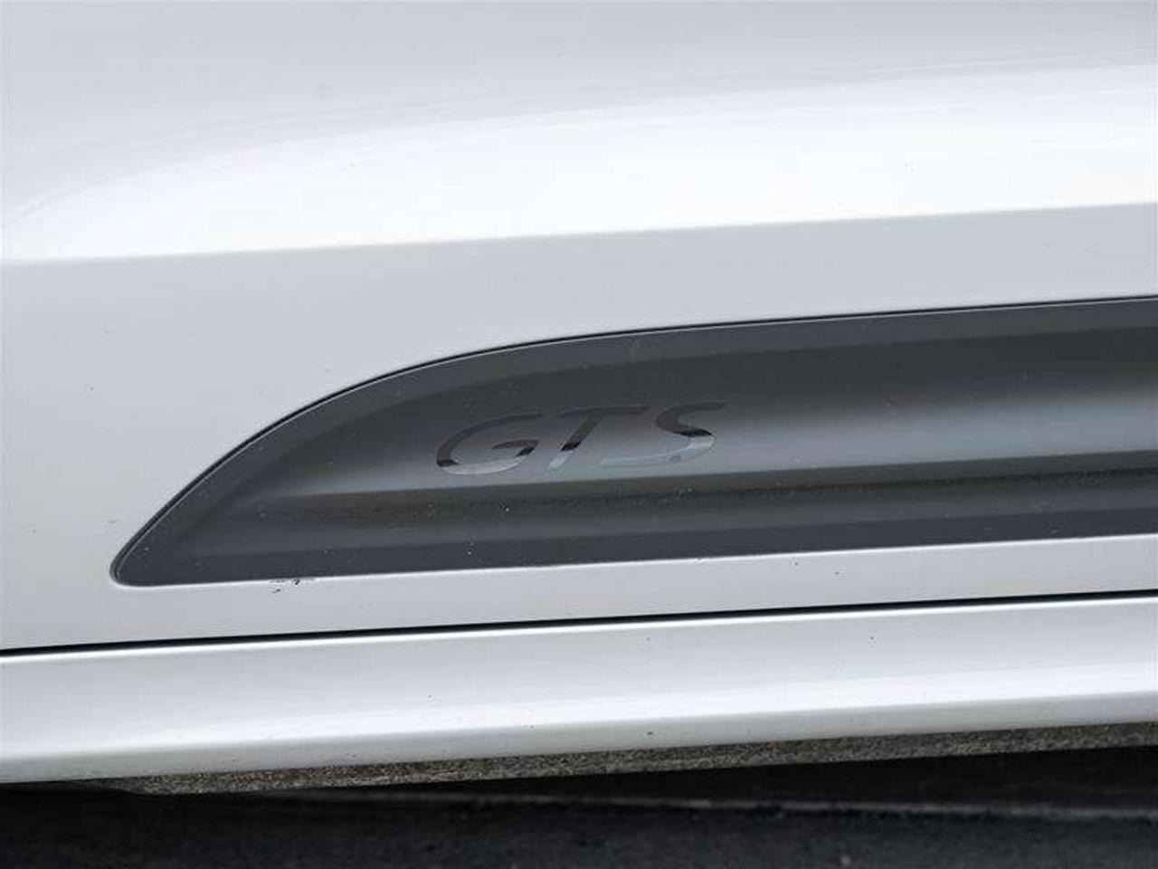 2025 Porsche Macan GTS AWD Premium Pkg Plus Sport Chrono Pkg Porsche Torque Vectoring Plus  Surround View Photo