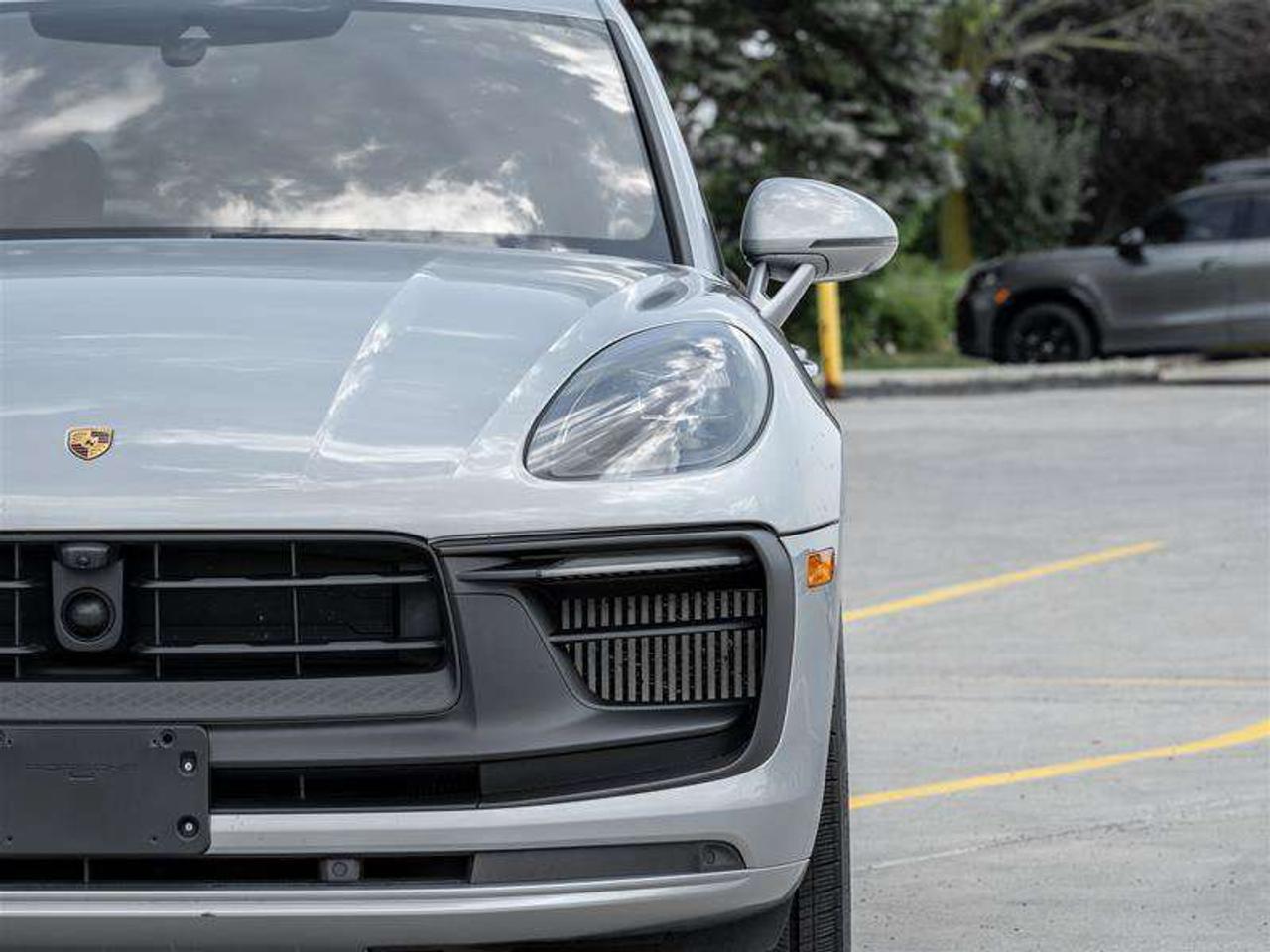2025 Porsche Macan GTS AWD Premium Pkg Plus Sport Chrono Pkg Porsche Torque Vectoring Plus  Surround View Photo