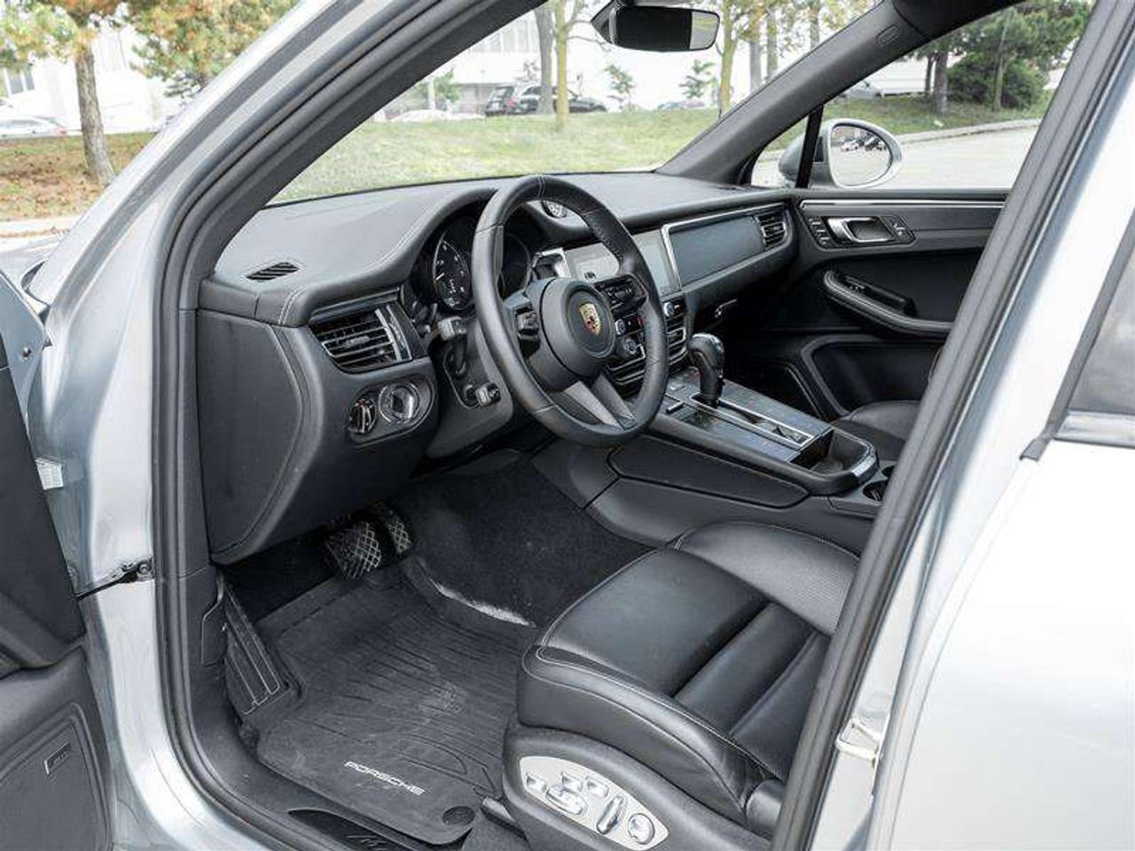 2025 Porsche Macan GTS AWD Premium Pkg Plus Sport Chrono Pkg Porsche Torque Vectoring Plus  Surround View Photo