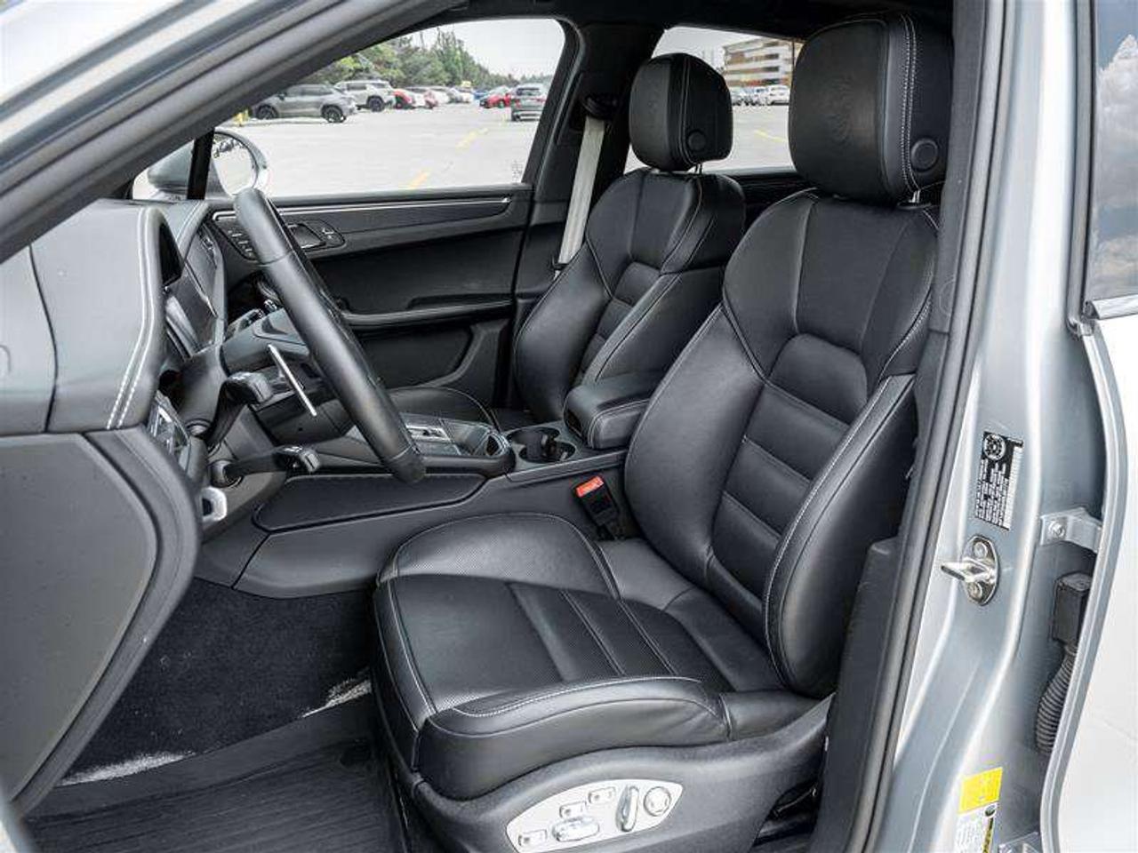 2025 Porsche Macan GTS AWD Premium Pkg Plus Sport Chrono Pkg Porsche Torque Vectoring Plus  Surround View Photo