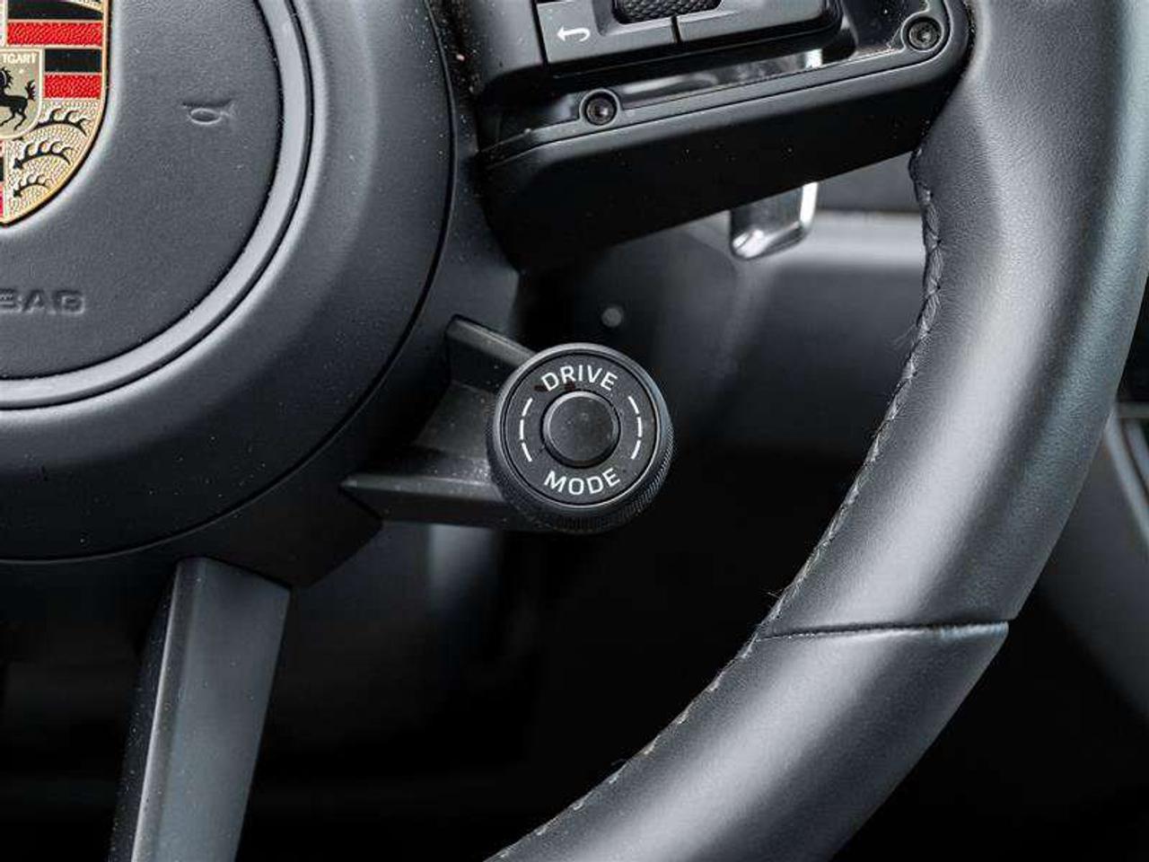 2025 Porsche Macan GTS AWD Premium Pkg Plus Sport Chrono Pkg Porsche Torque Vectoring Plus  Surround View Photo