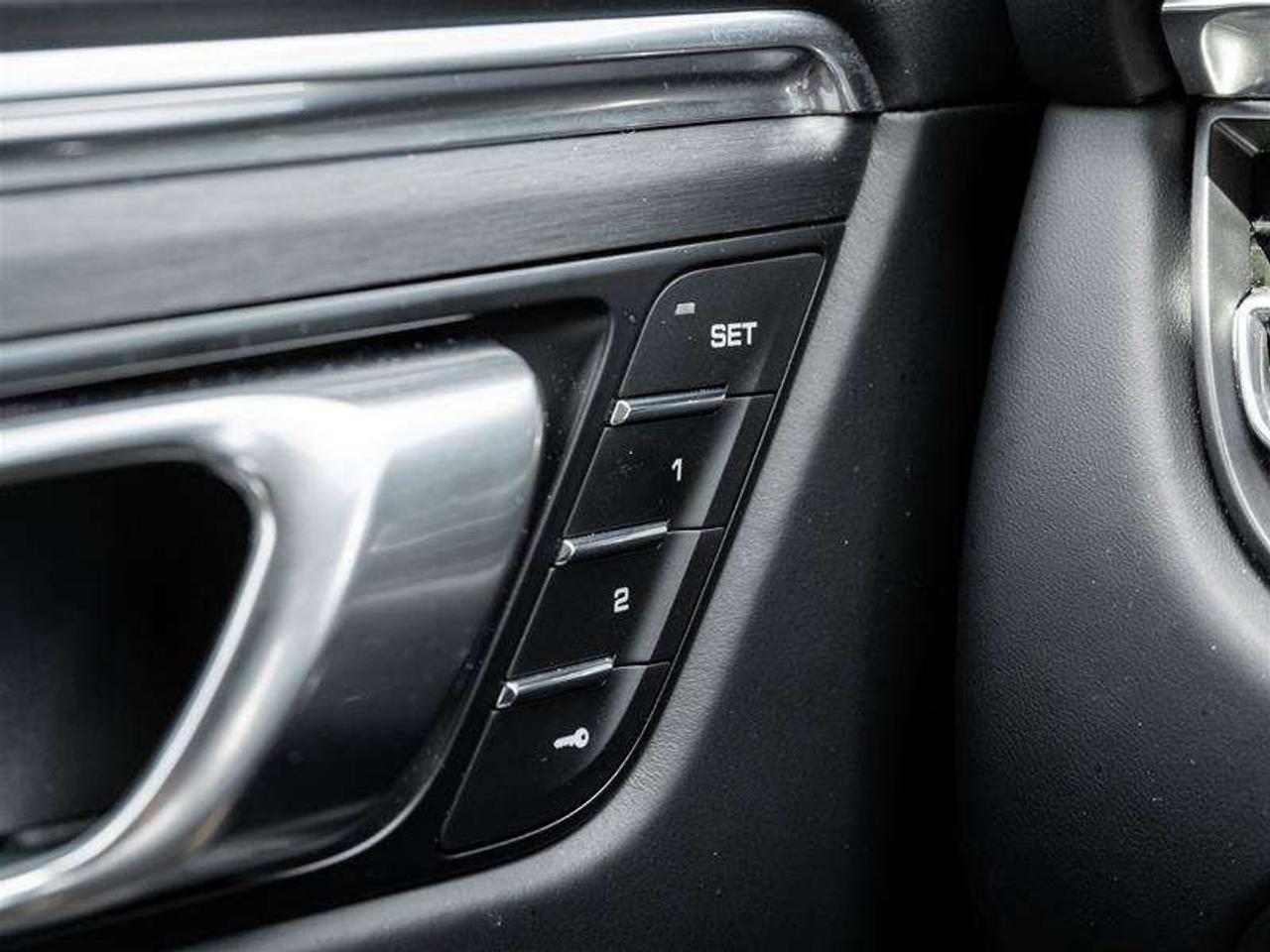 2025 Porsche Macan GTS AWD Premium Pkg Plus Sport Chrono Pkg Porsche Torque Vectoring Plus  Surround View Photo