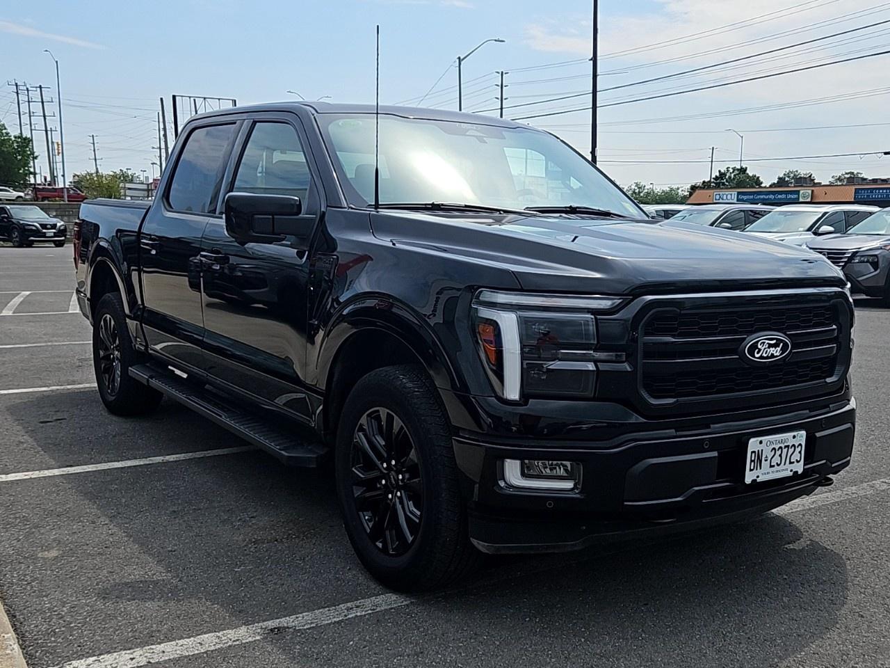 2024 Ford F-150 Lariat 4WD SuperCrew 5.5' Box Photo5