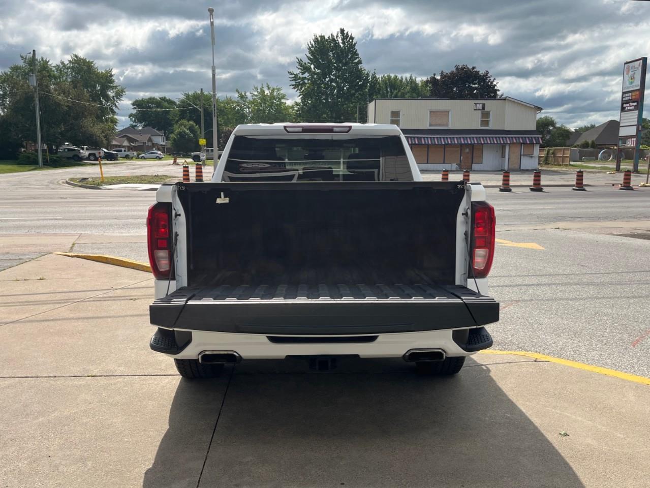 2024 GMC Sierra 1500 Elevation CPO Rates apply @ 0.99%-5.49% OAC Photo