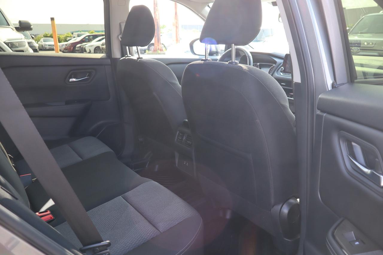 2024 Nissan Rogue SV AWD   Moonroof   No Accident   Clean Carfax Photo
