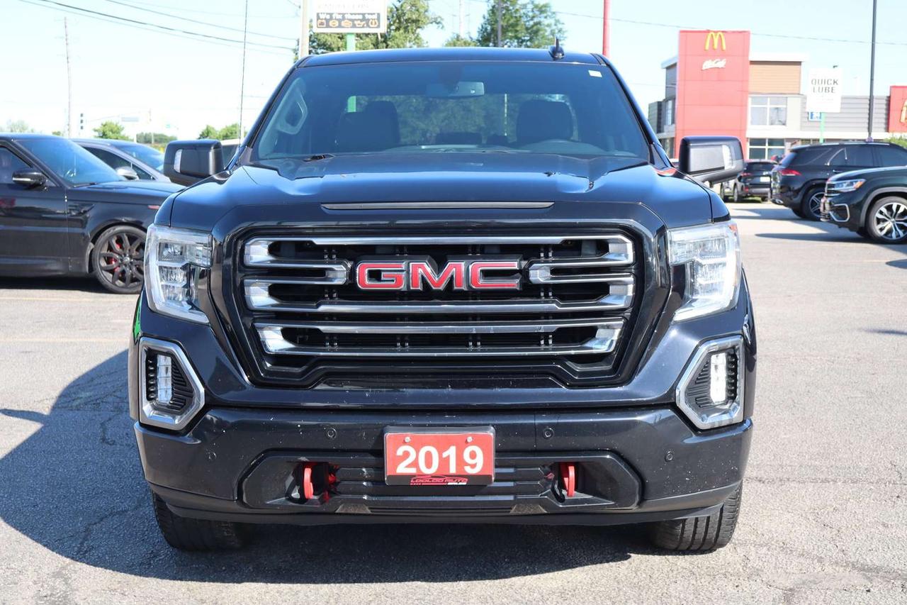2019 GMC Sierra 1500 AT4 CREW CAB 4WD Photo