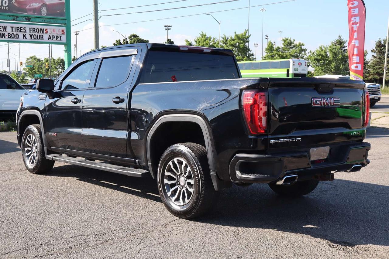 2019 GMC Sierra 1500 AT4 CREW CAB 4WD Photo