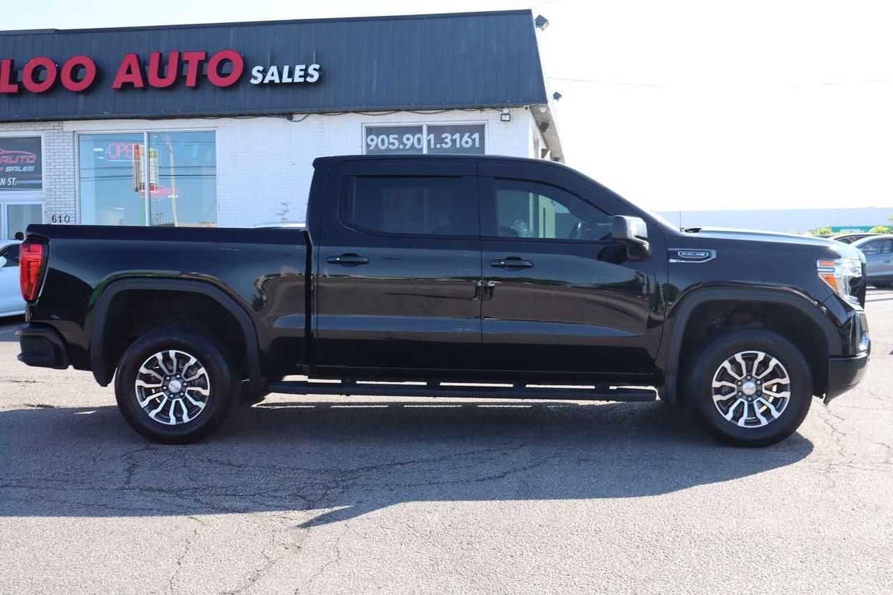 2019 GMC Sierra 1500 AT4 CREW CAB 4WD Photo