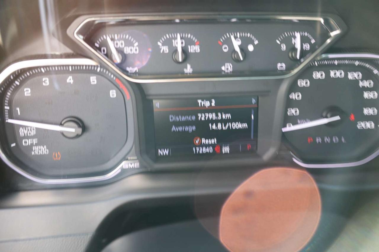 2019 GMC Sierra 1500 AT4 CREW CAB 4WD Photo