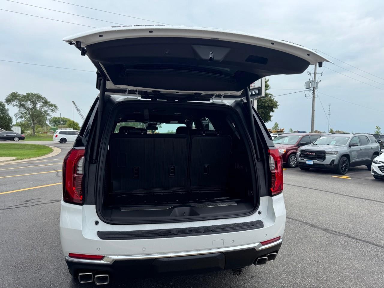 2026 GMC Yukon Denali 4dr 4x4 Photo
