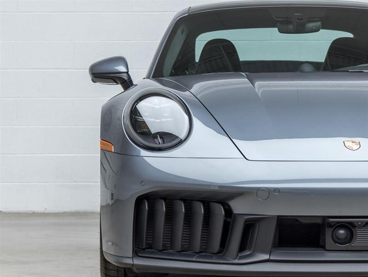 2025 Porsche 911  Photo