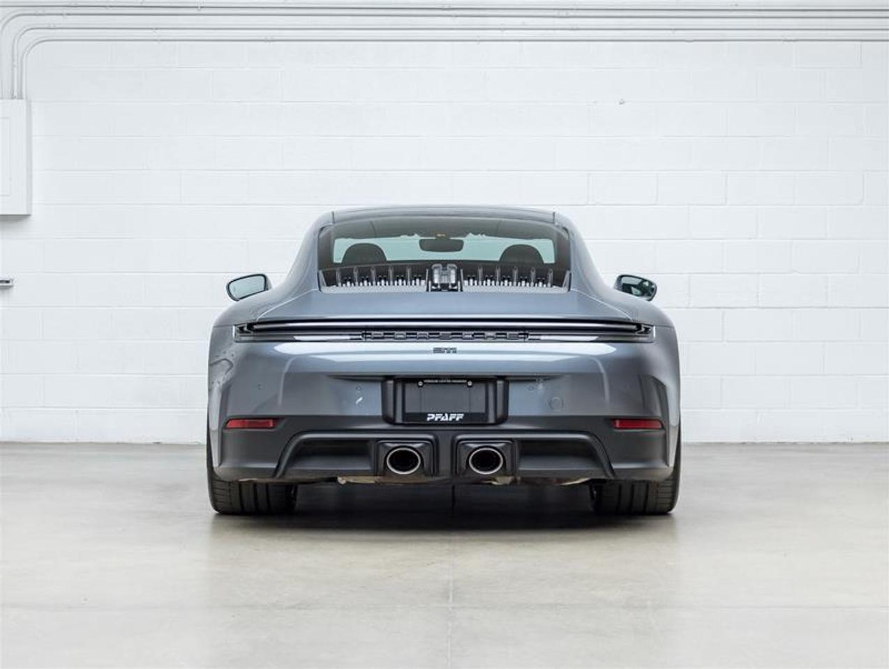 2025 Porsche 911  Photo