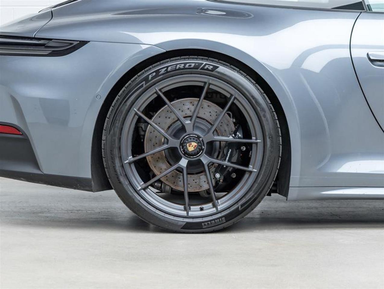 2025 Porsche 911  Photo