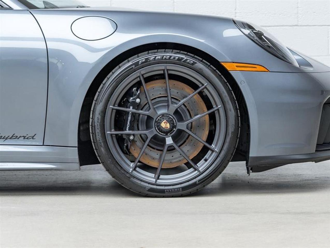 2025 Porsche 911  Photo