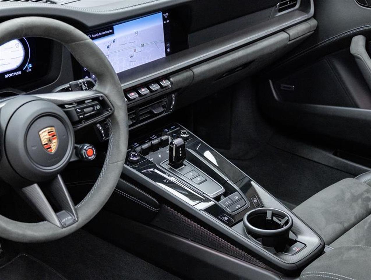 2025 Porsche 911  Photo
