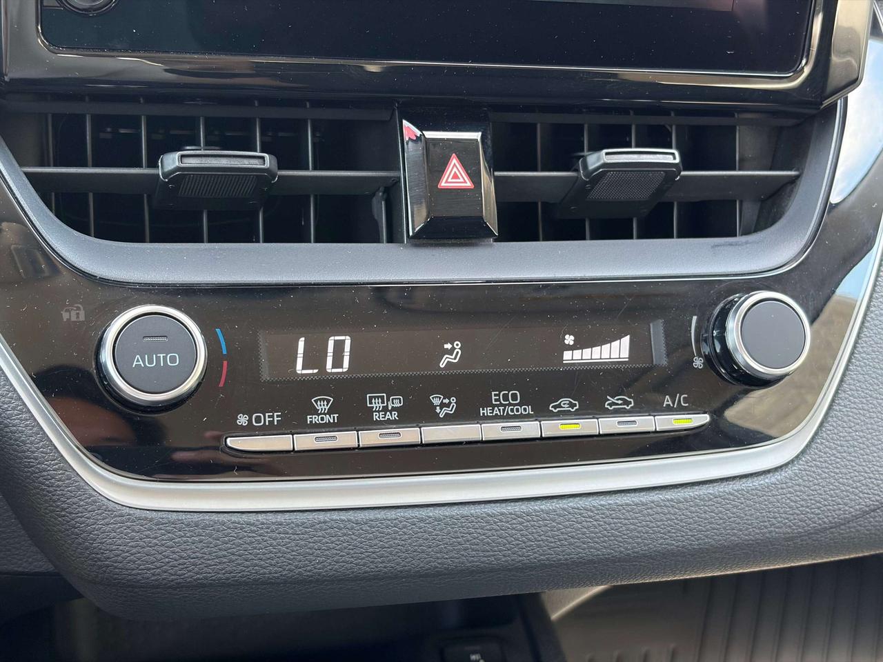 2024 Toyota Corolla LE   Heated Seats   Blind-spot   Lane Departure Photo