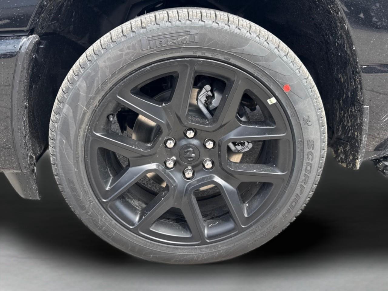2026 RAM 1500 SPORT 4X4 CREW CAB 5'7" BOX Photo