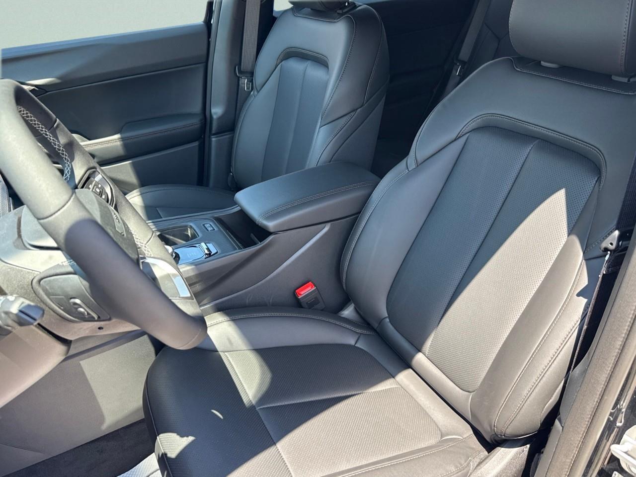 2026 Jeep Cherokee Limited 4X4 Photo