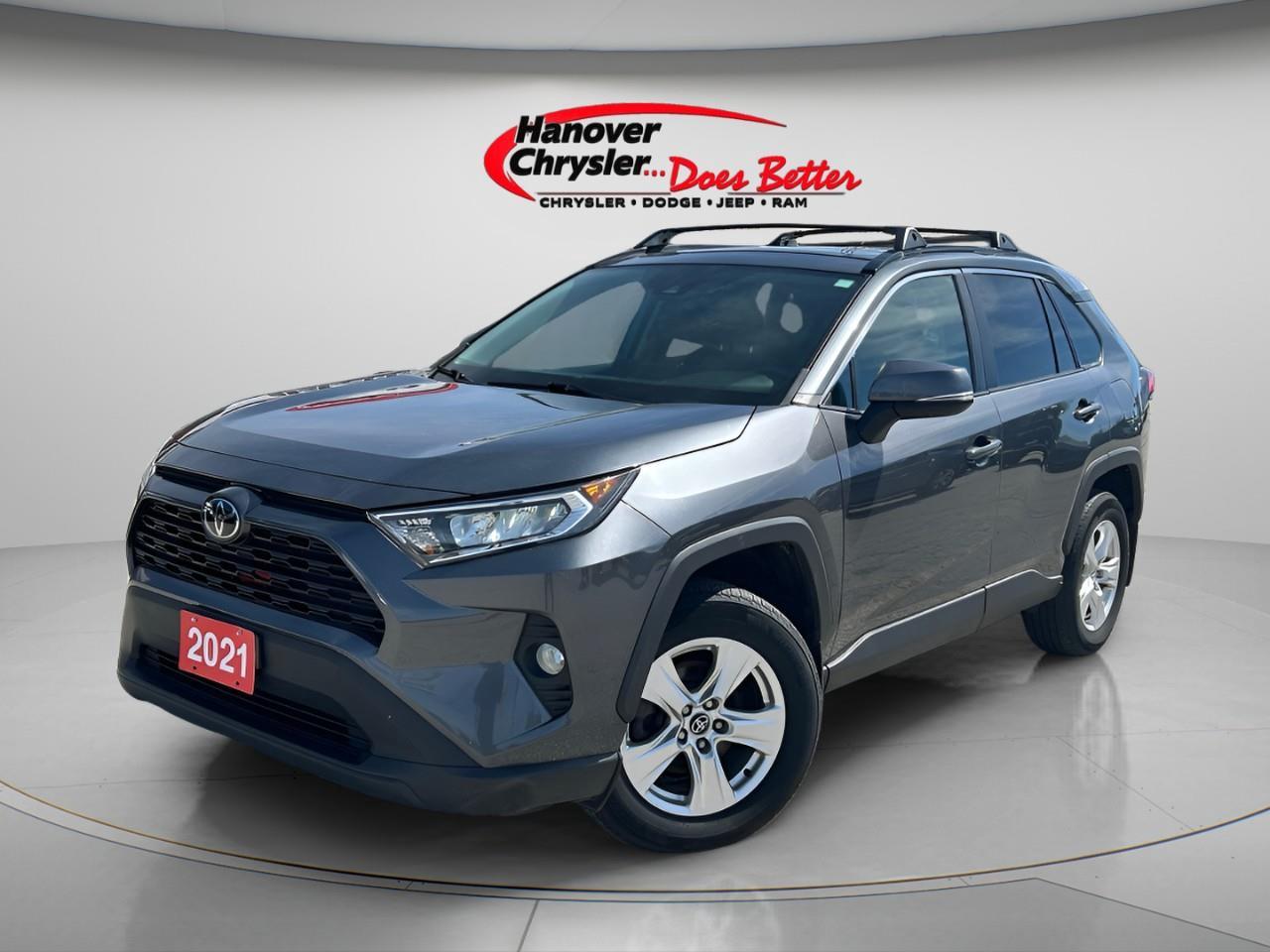 2021 Toyota RAV4 XLE AWD Photo