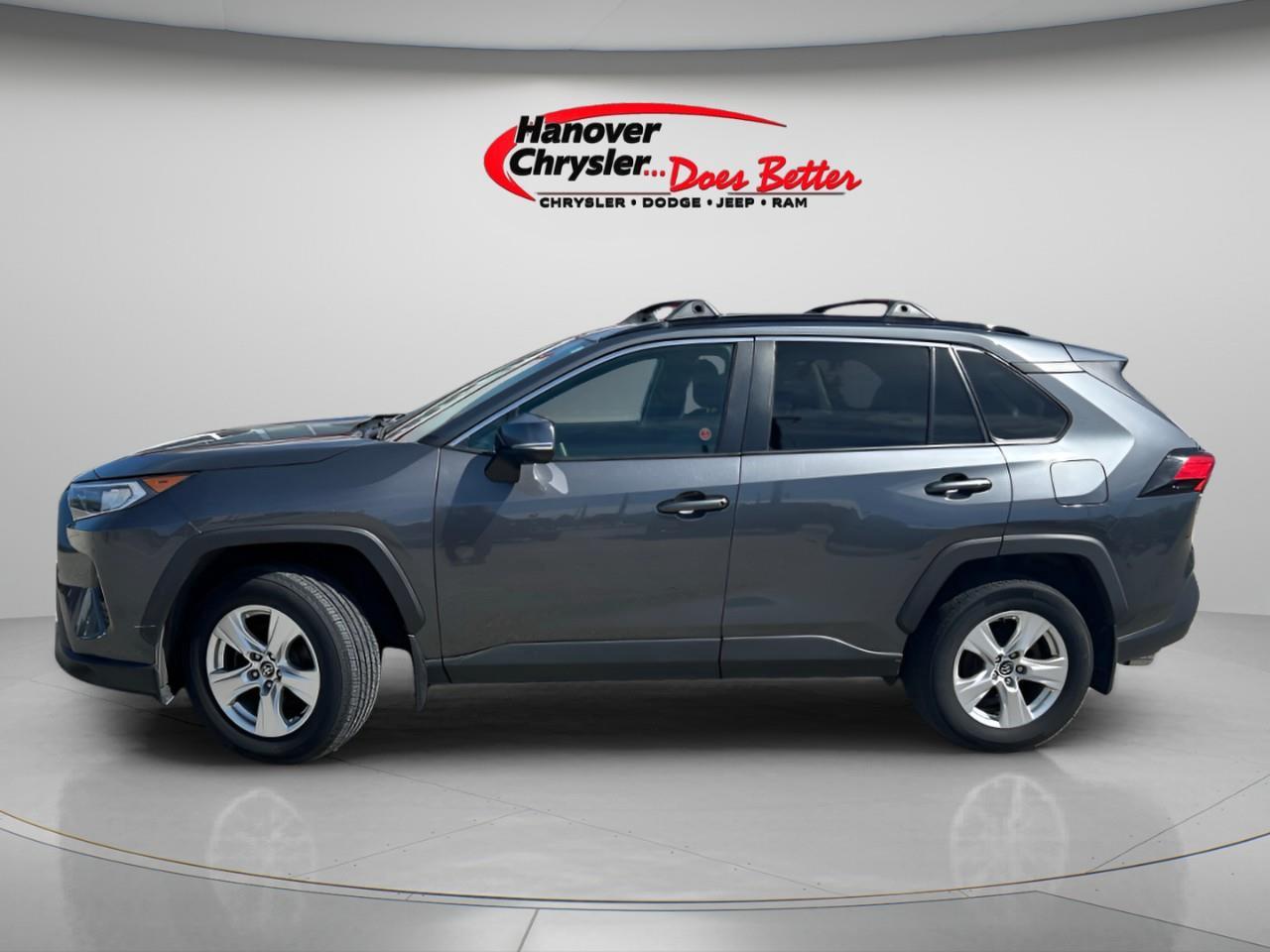 2021 Toyota RAV4 XLE AWD Photo