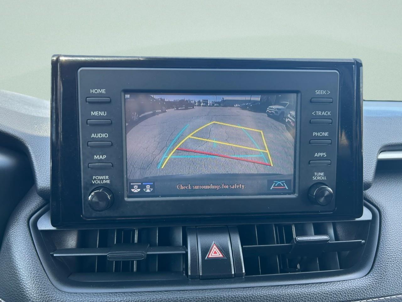 2021 Toyota RAV4 XLE AWD Photo