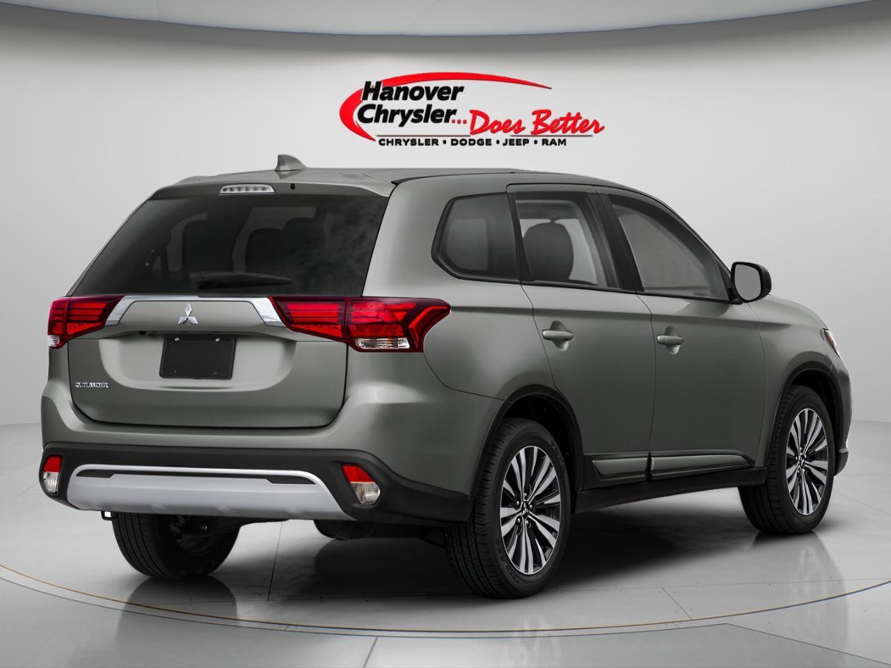 2020 Mitsubishi Outlander ES S-AWC Photo