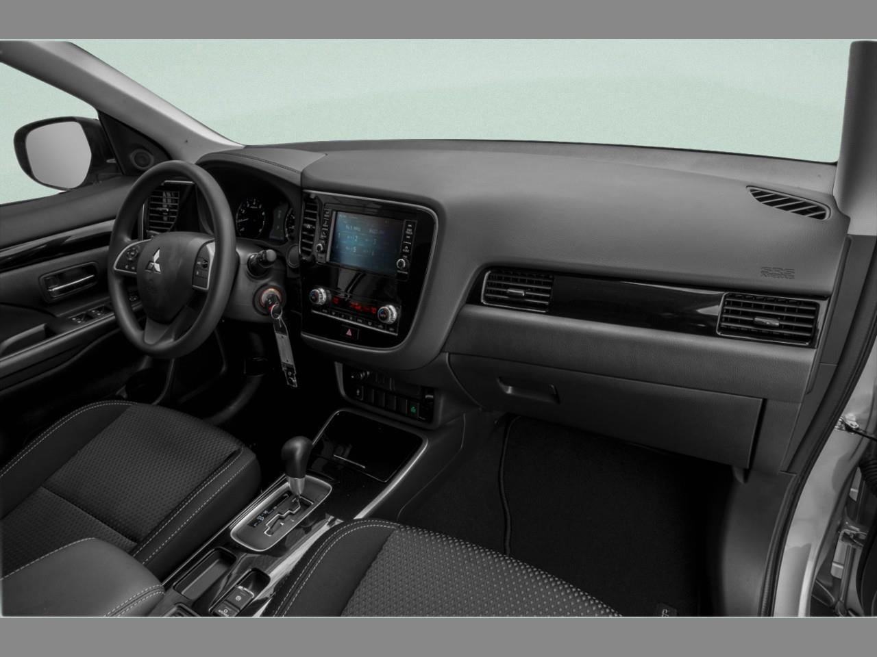 2020 Mitsubishi Outlander ES S-AWC Photo