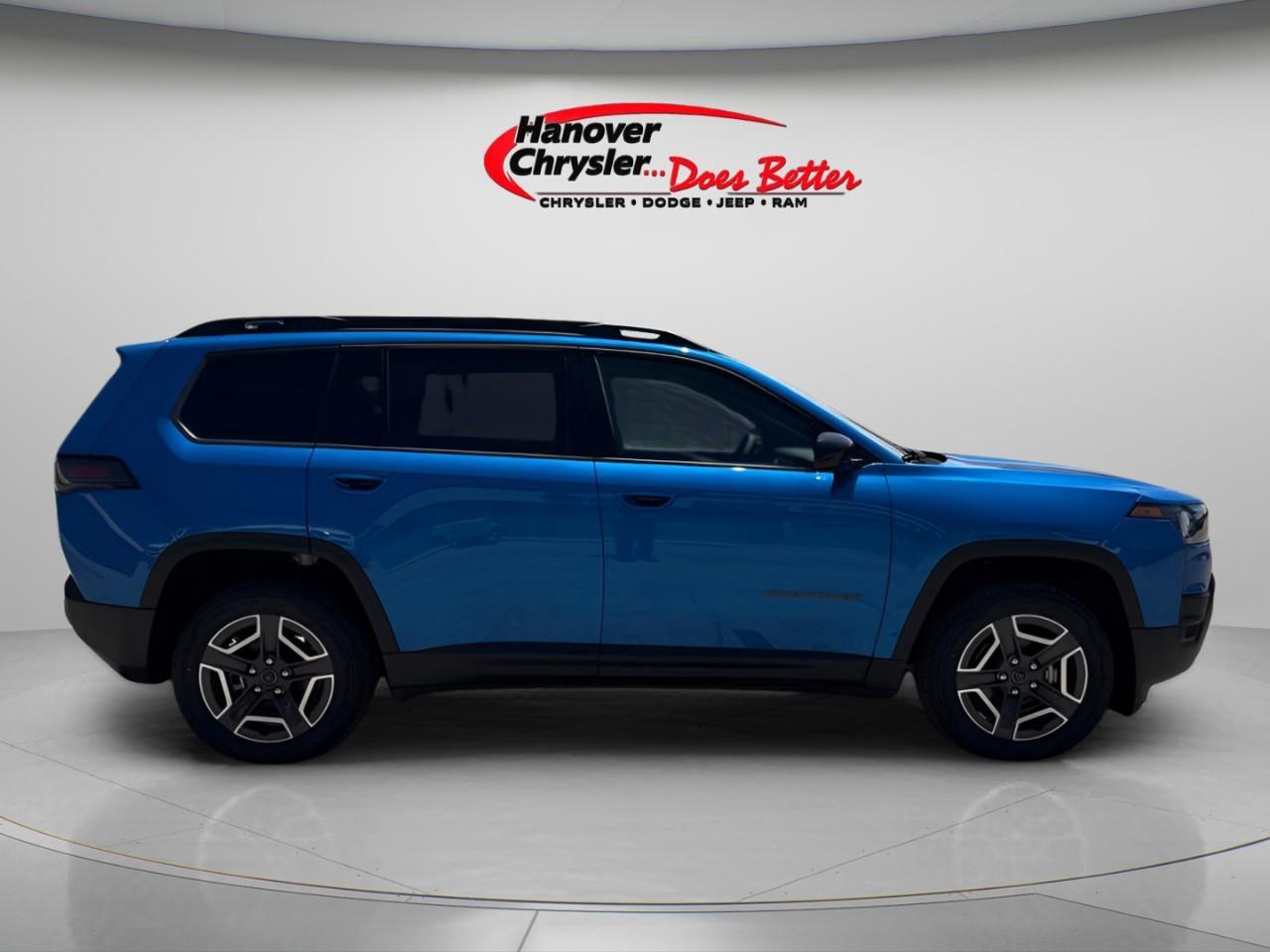 2026 Jeep Cherokee LAREDO 4x4 Photo