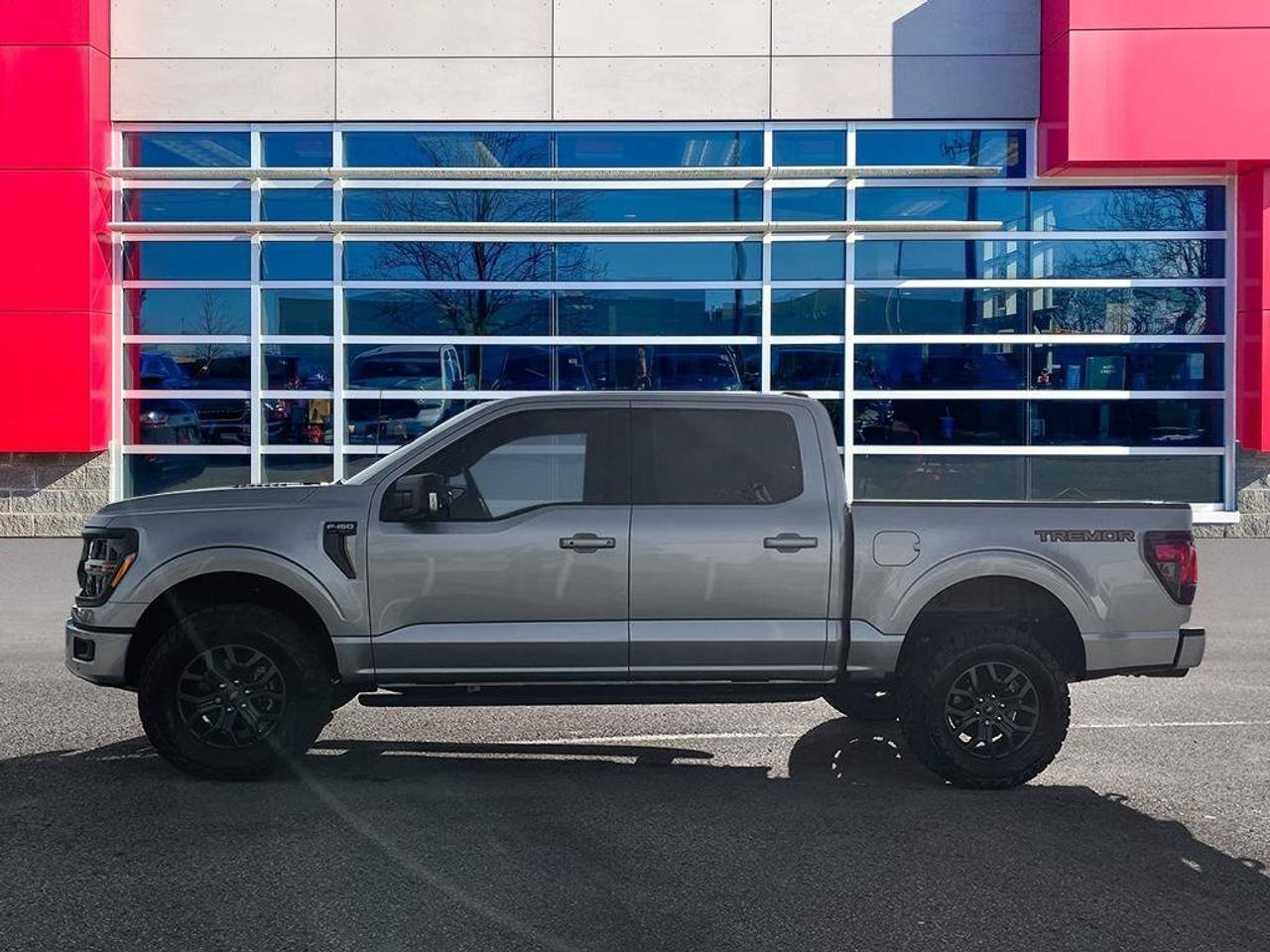2025 Ford F-150 Tremor | Clean CarFax | One Owner | Local Truck | Like New | Navigation | Trailer Pro | Photo1